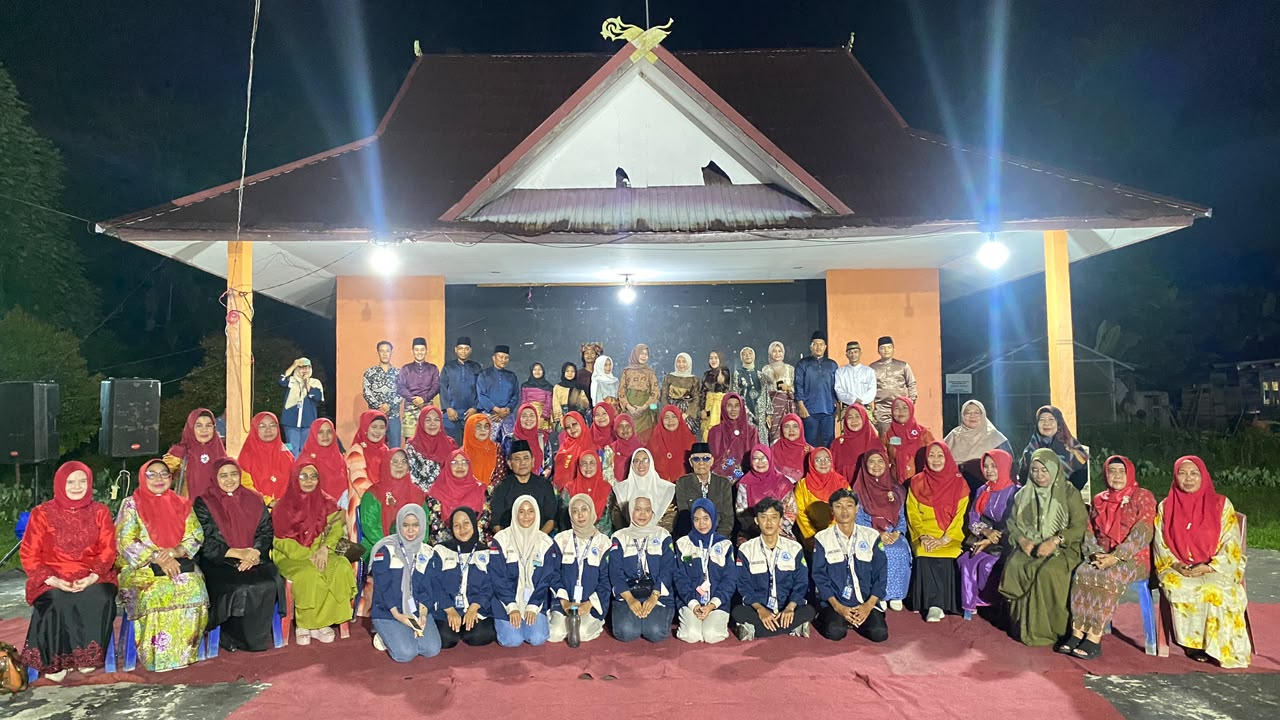 Kunjungan rombongan LAM Provinsi Riau Dalam rangka wisata sejarah dan Pengenalan budaya Melayu di Desa Meskom