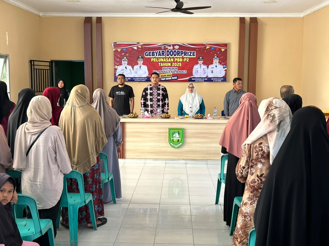 Pemdes Meskom laksanakan kegiatan gebyar pajak PBB-P2 Tahun 2025.